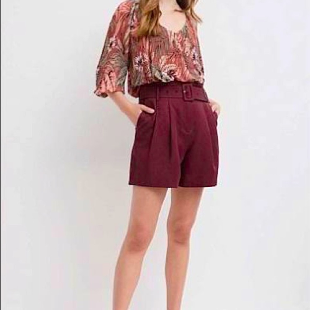 Witchery pleated v neck blouse - Picture 3 of 11